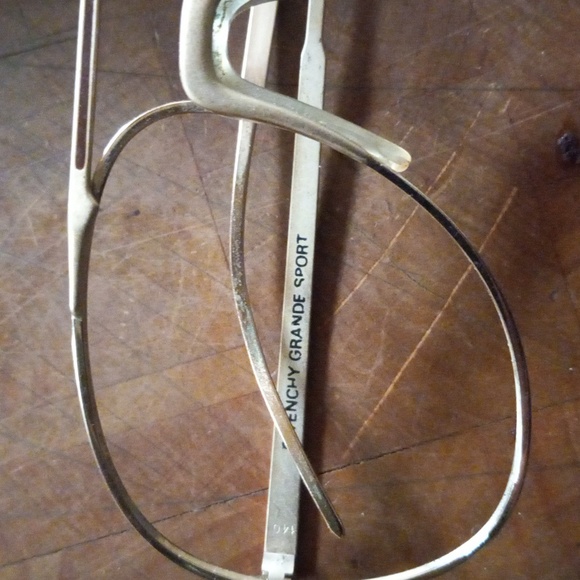 Givenchy Grande Sport aviator frames - Picture 2 of 4